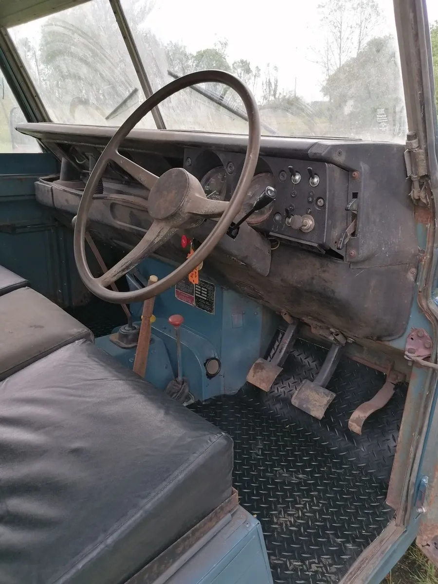 Land Rover Series 3 - Image 4