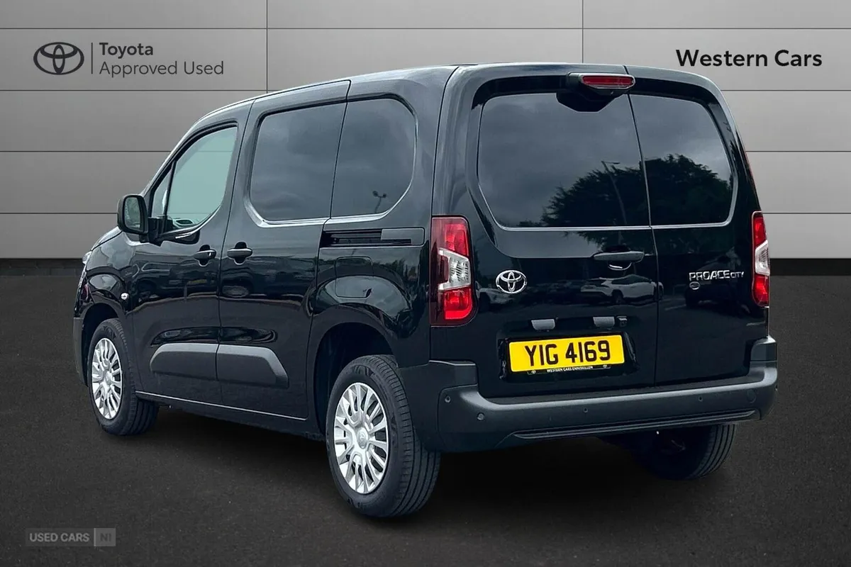 Toyota Proace City 1.5 BlueHDi Icon Short Panel Va - Image 4