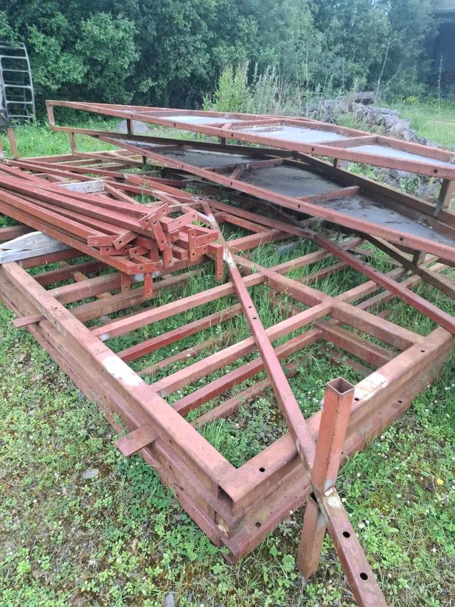 Steel Shed - Image 4