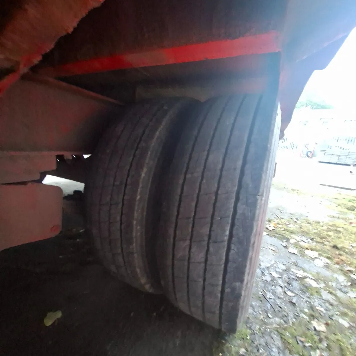 Low loader - Image 3