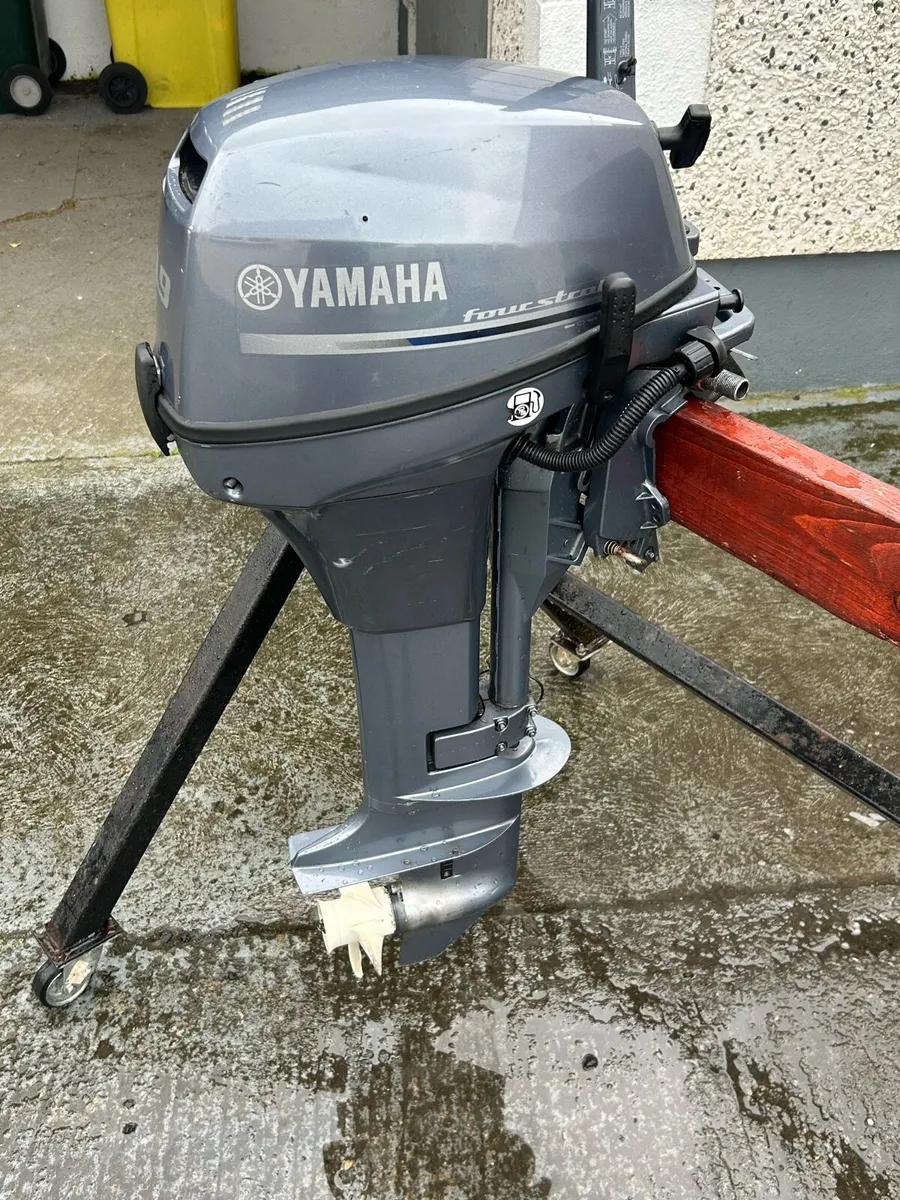 Yamaha 9.9hp Outboard Engine 4 Stroke Long Shaft - Image 3