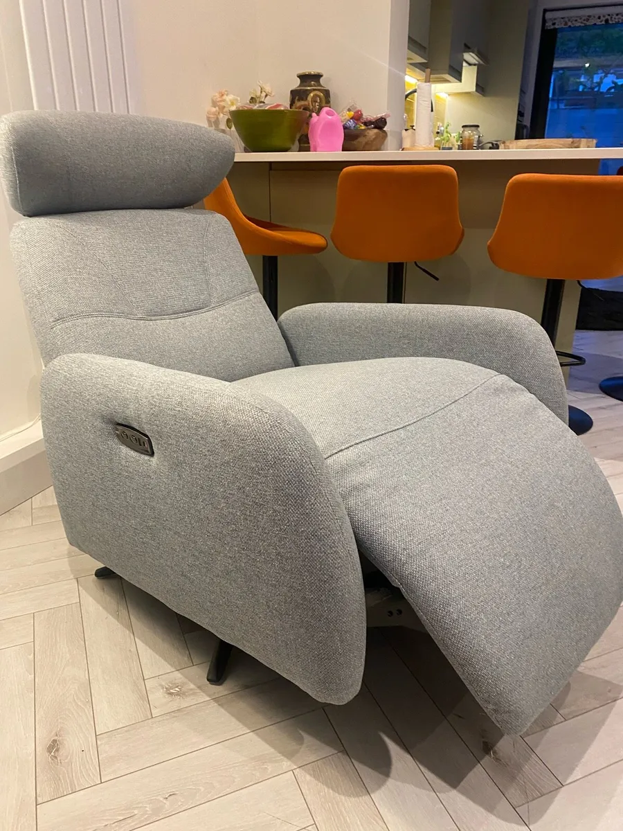 Electric Recliner armchair - Image 3