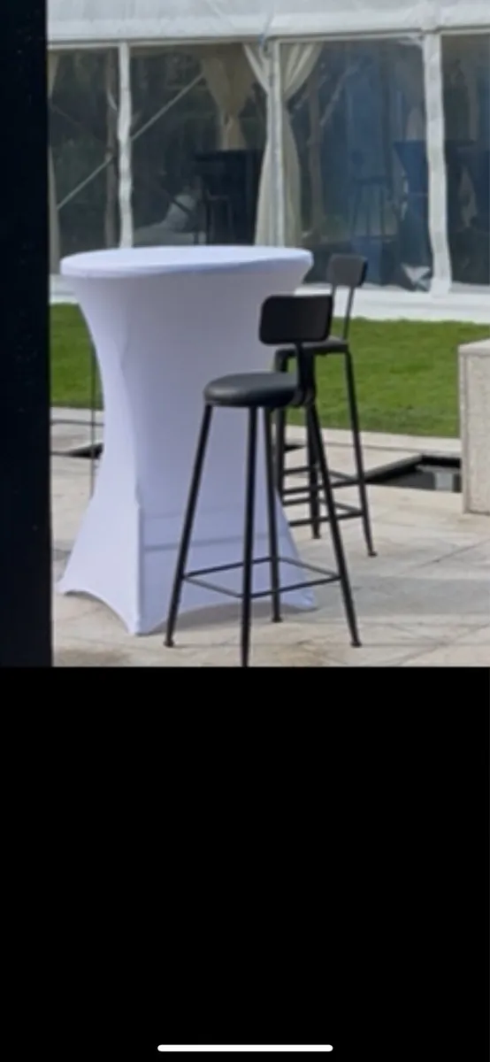 6 pod high table - Image 1