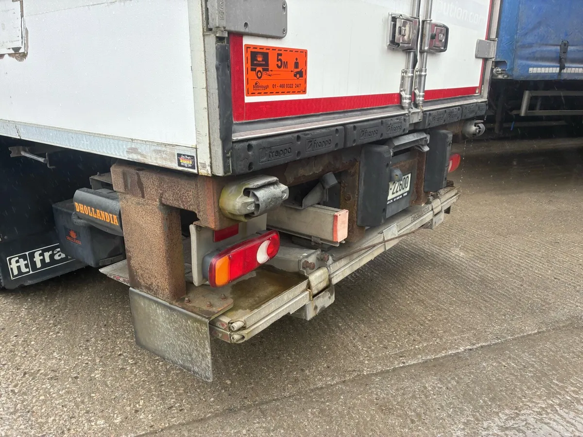 Truck - Image 4