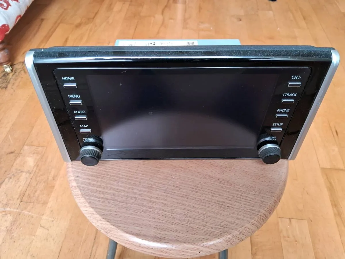 Radio for toyota rav4   2021 - Image 2