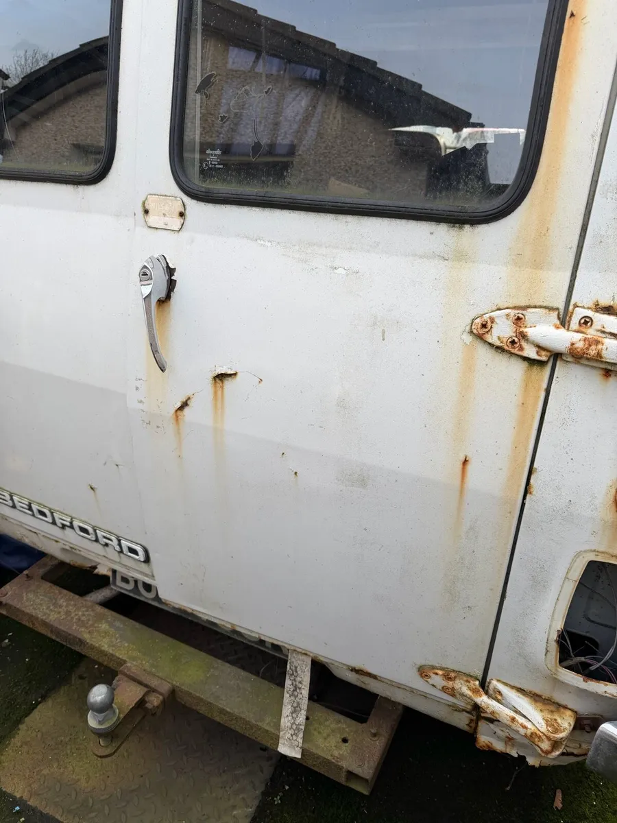 Bedford cf250 - Image 4