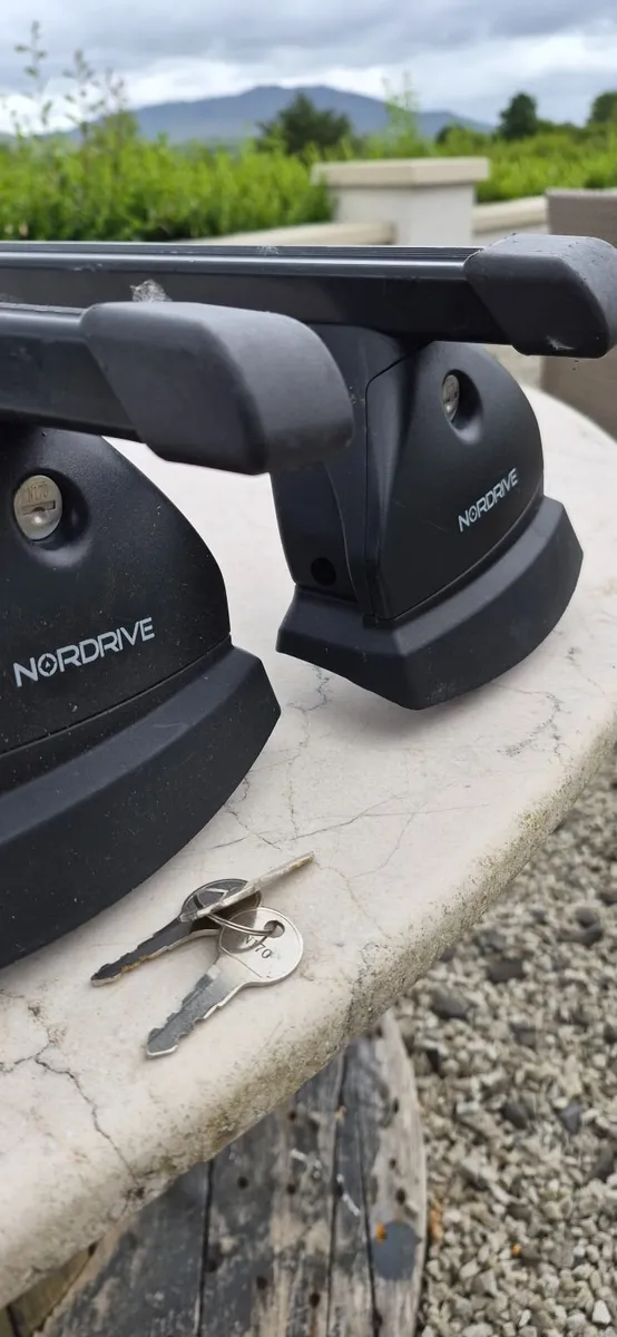 Nordrive Roof rack bars - Image 1