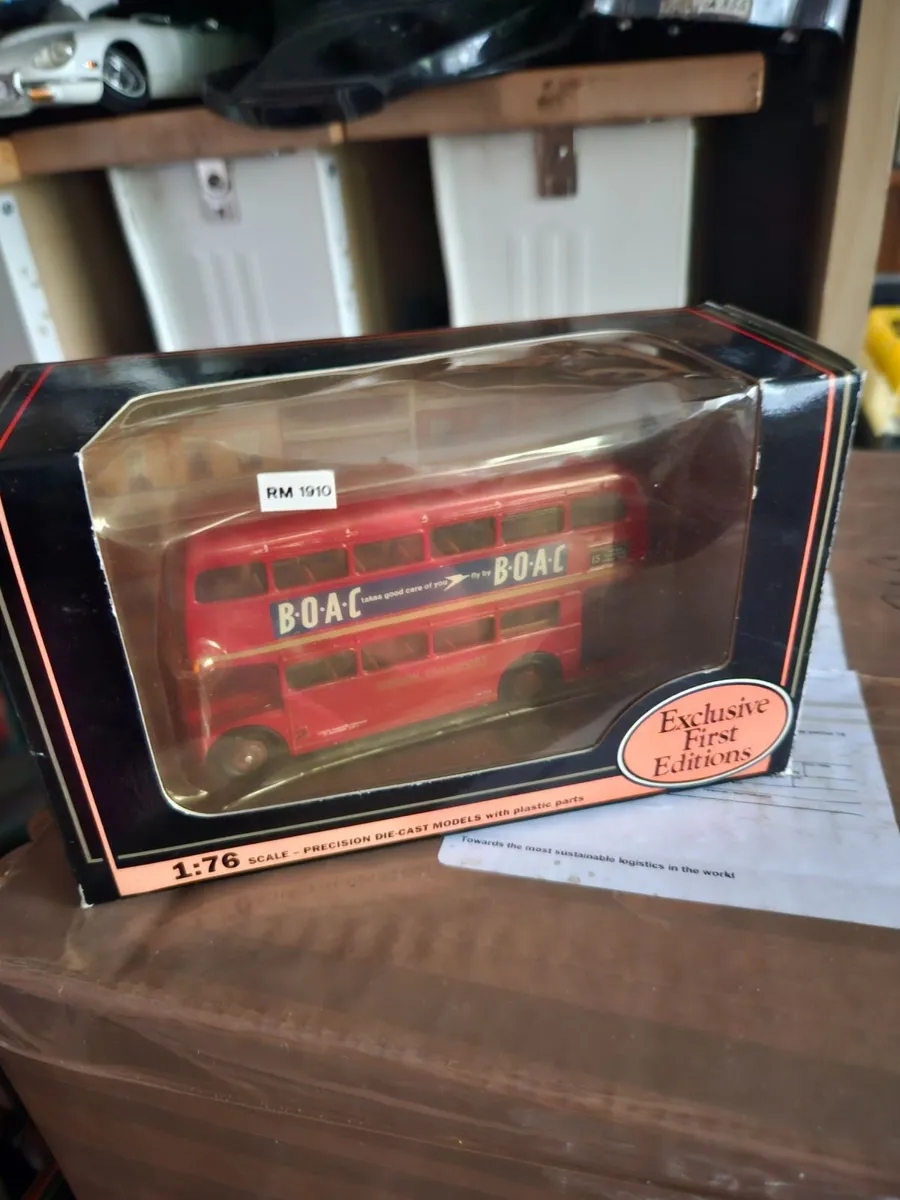 Corgi Bus