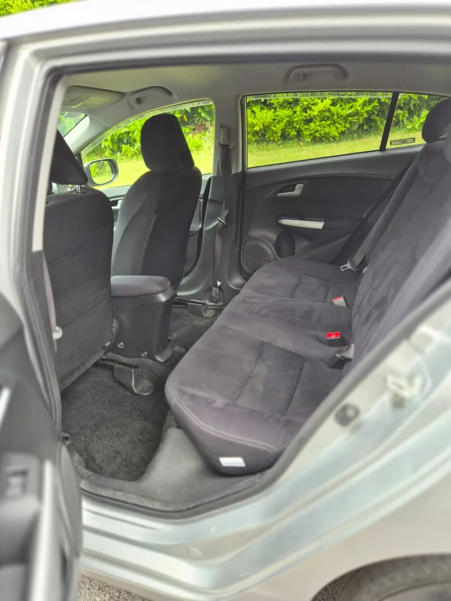 Honda Insight Read add repairable - Image 4