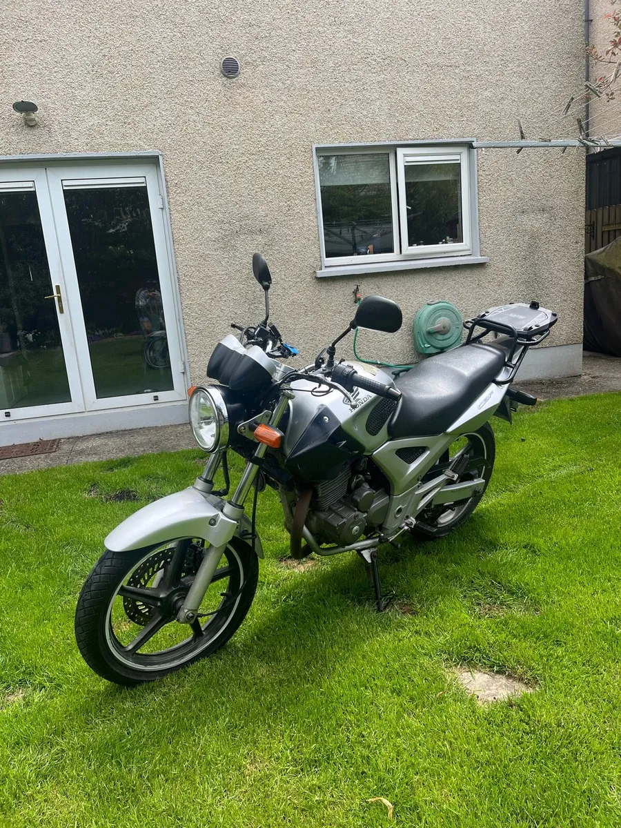 Honda CBF 250 - Low Mileage (18k Km) - A2 - Image 3