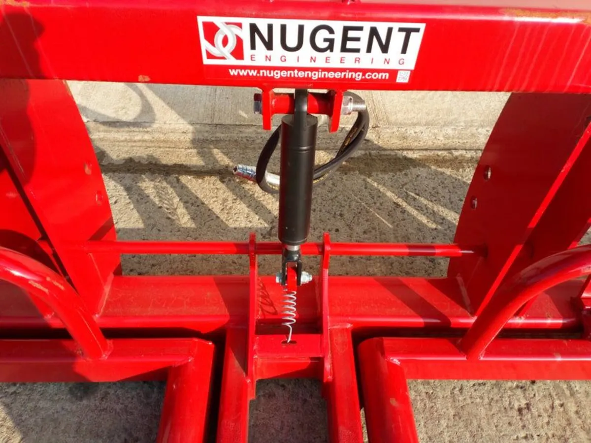 Nugent double bale transporter (no vat) - Image 2