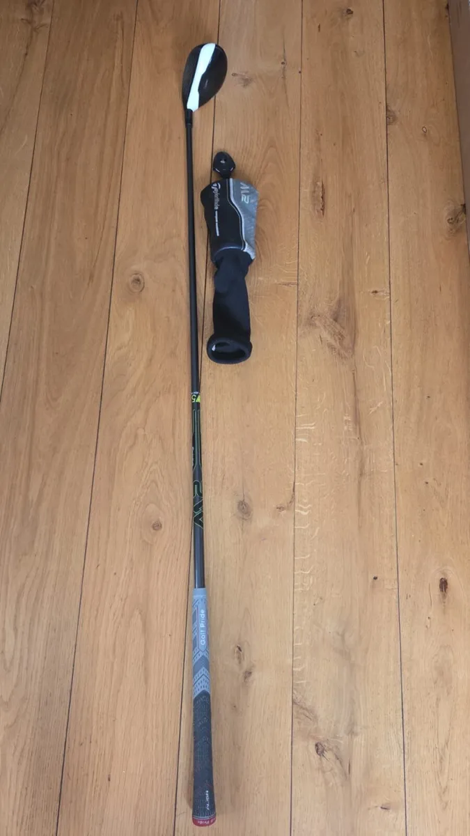 Taylormade M2 4 Hybrid - Image 1