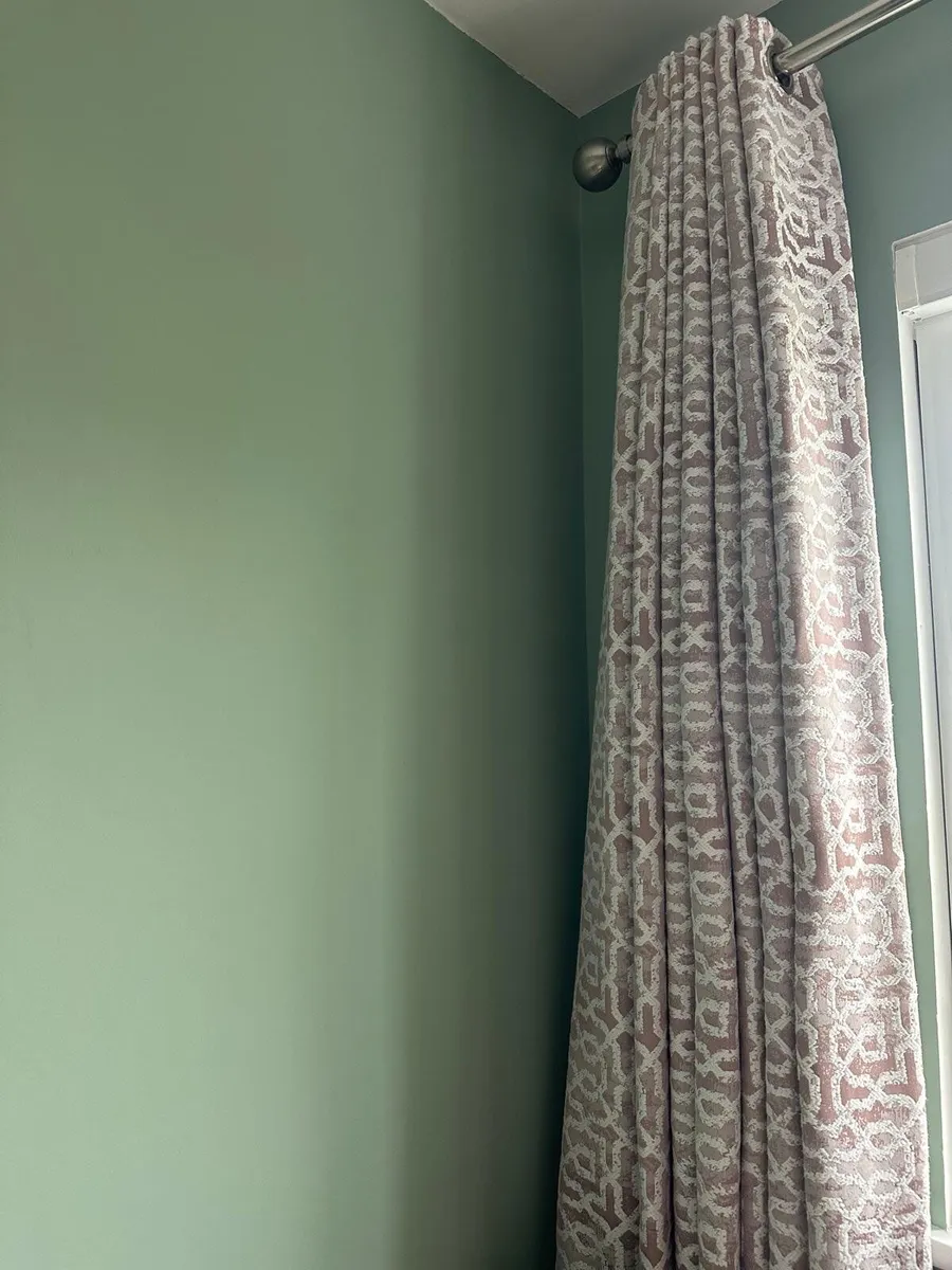 Pair of curtains - Image 3