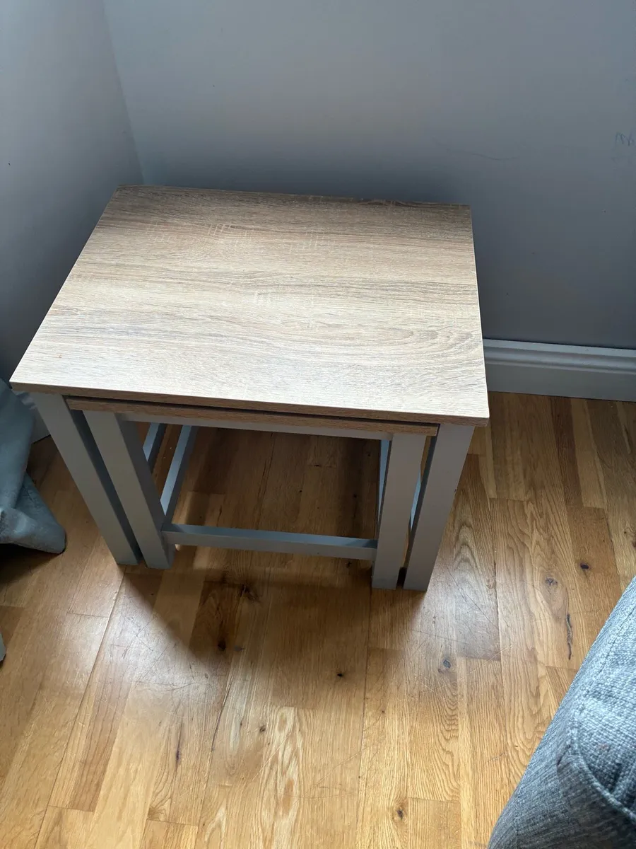 Nest of tables - Image 2