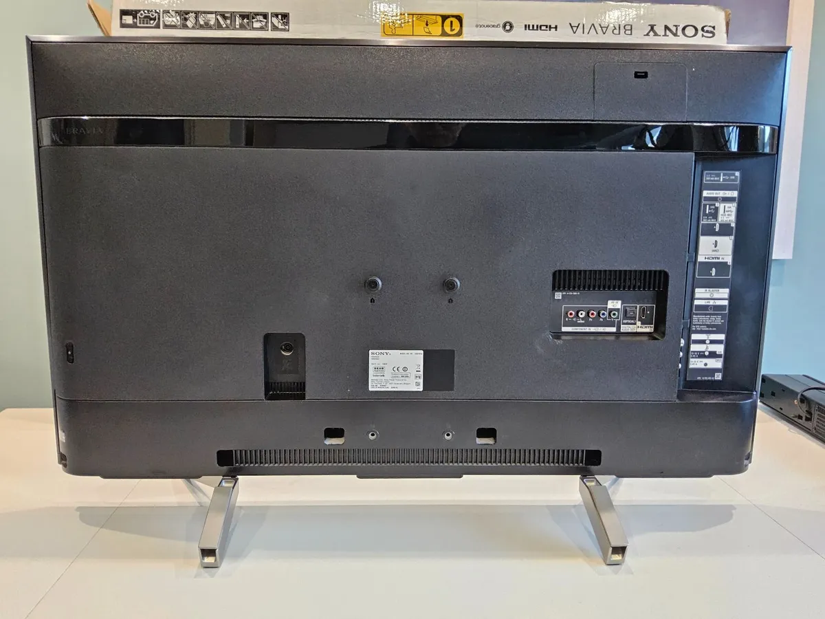 SONY Bravia Smart Television 43 inch - Image 3