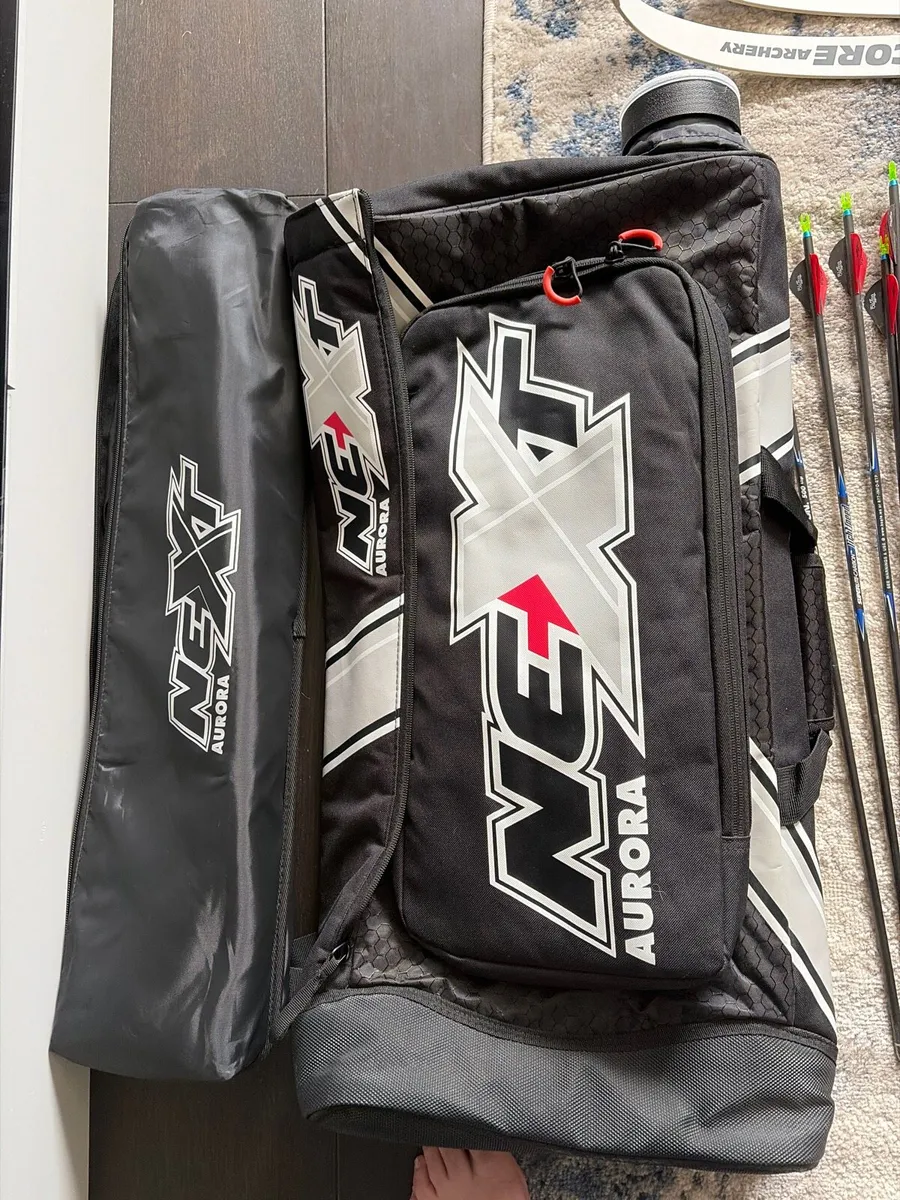 Complete Archery Kit - Image 1