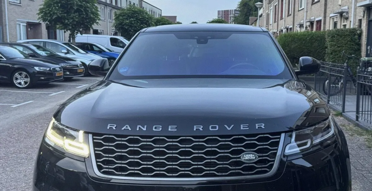 Land Rover/Range Rover headlight repair - Image 4