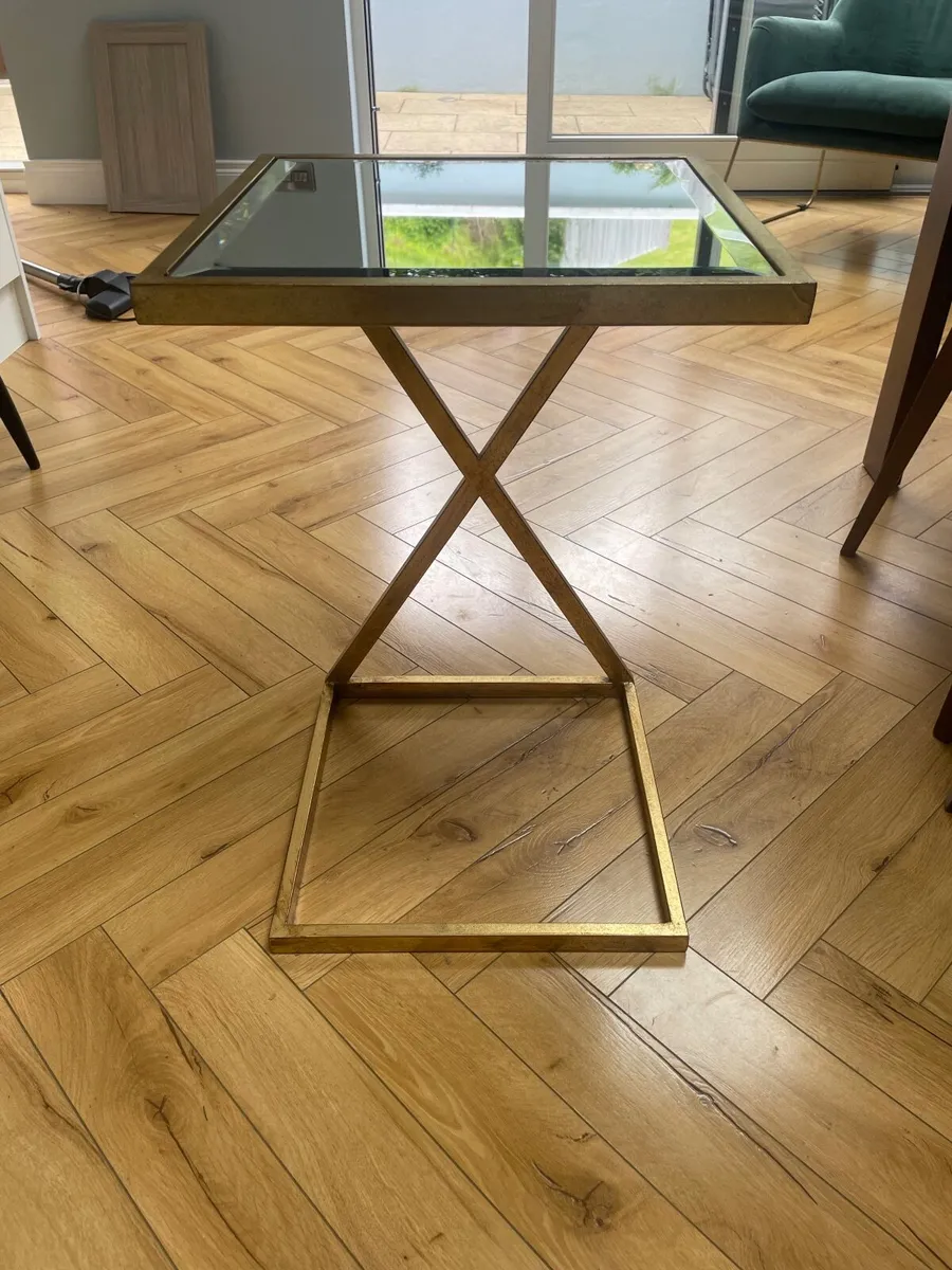 Table stand - Image 3