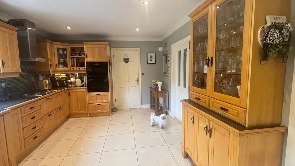 Solid Maple Fitted Kitchen with Dresser Unit – €1, - Image 3