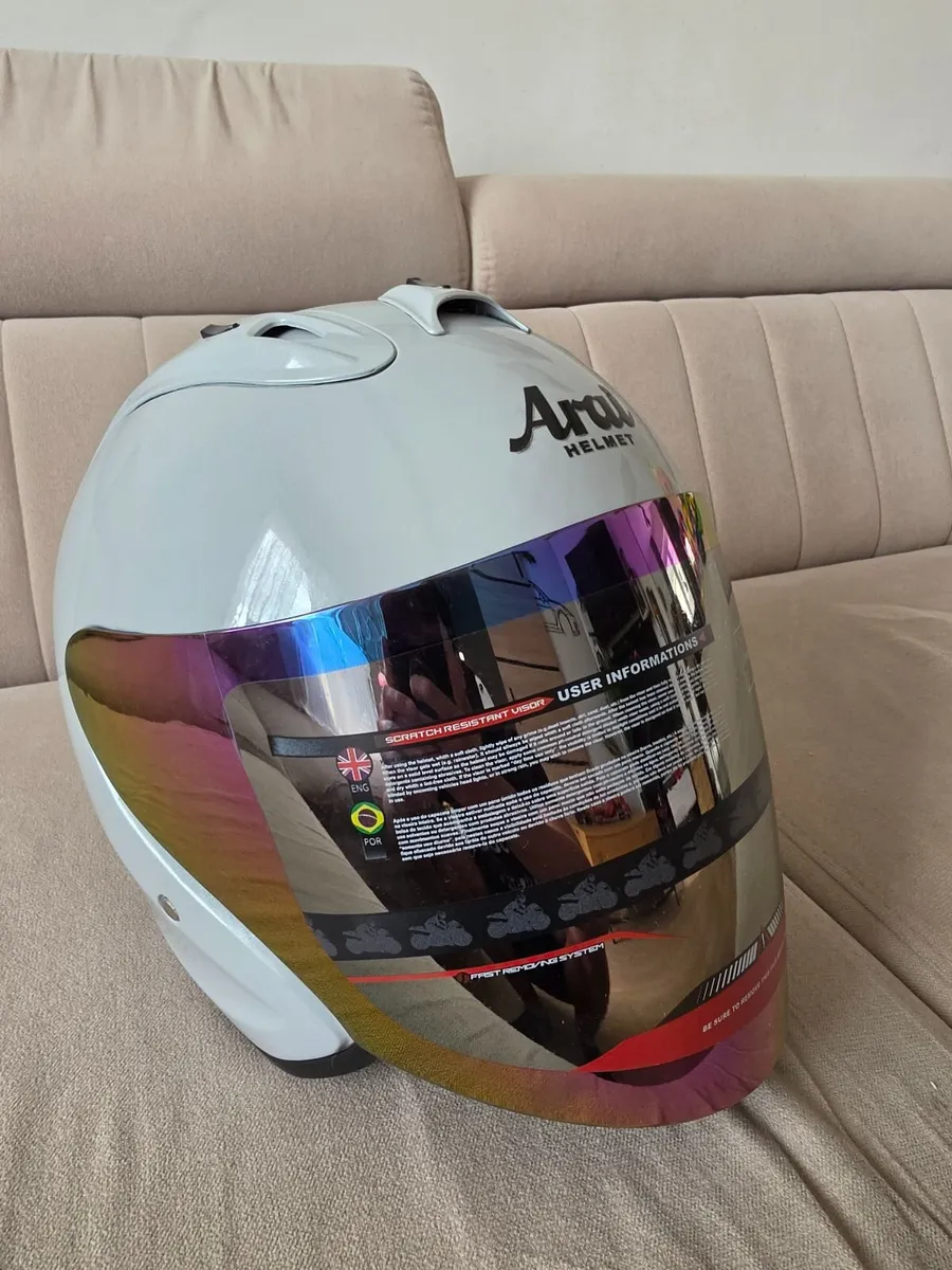 Helmet Arai new size M motorbike - Image 2