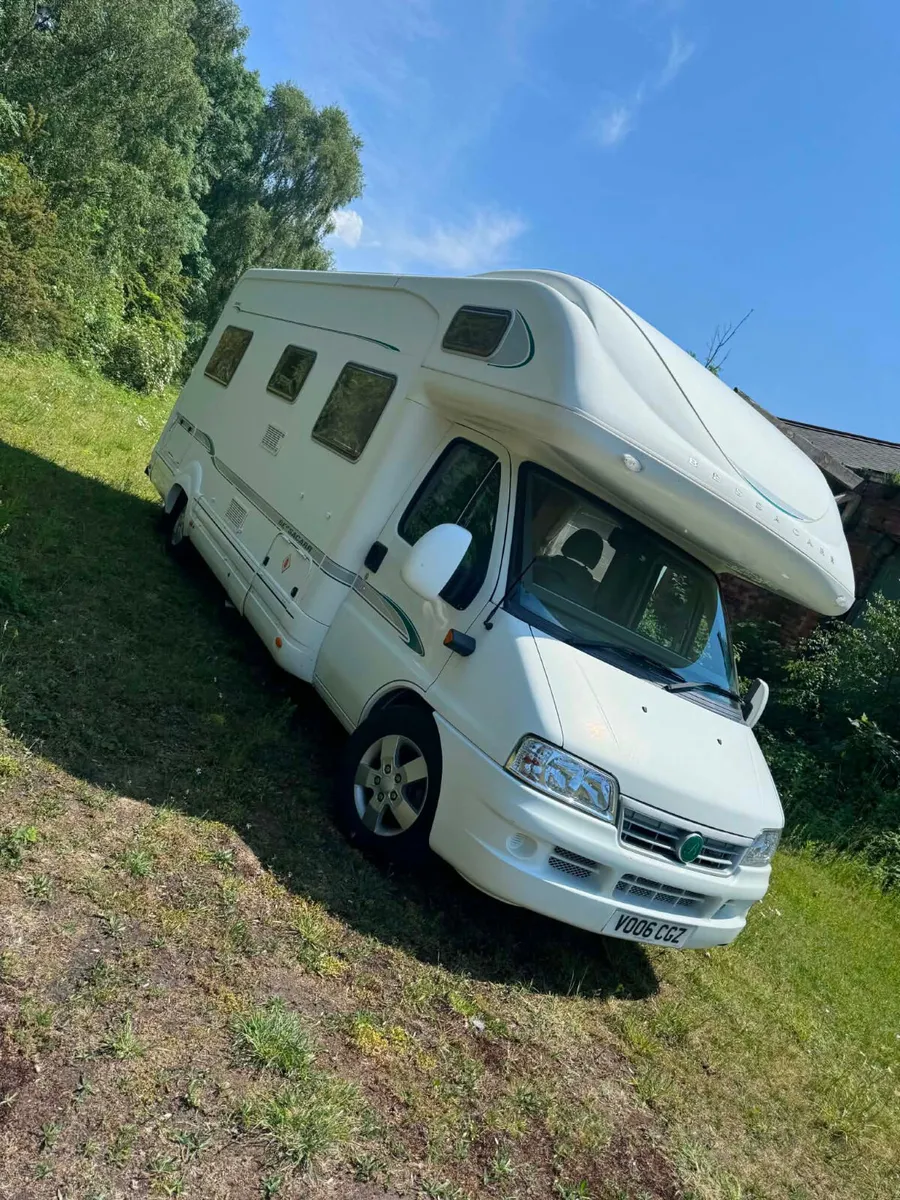Camper - Image 1