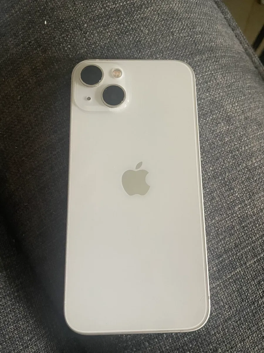 iPhone 13 - Image 1