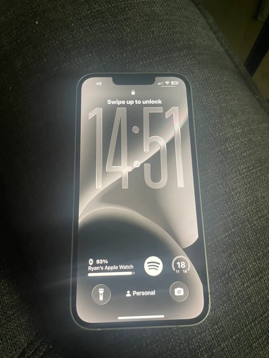iPhone 13 - Image 3