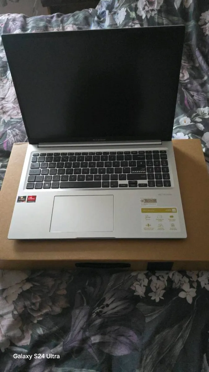 Asus vivoook - Image 2