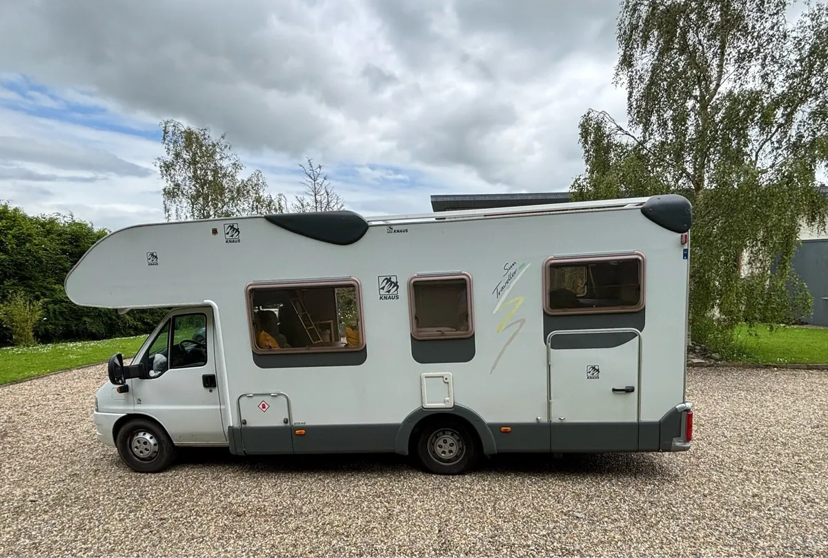 Motorhome - Image 2