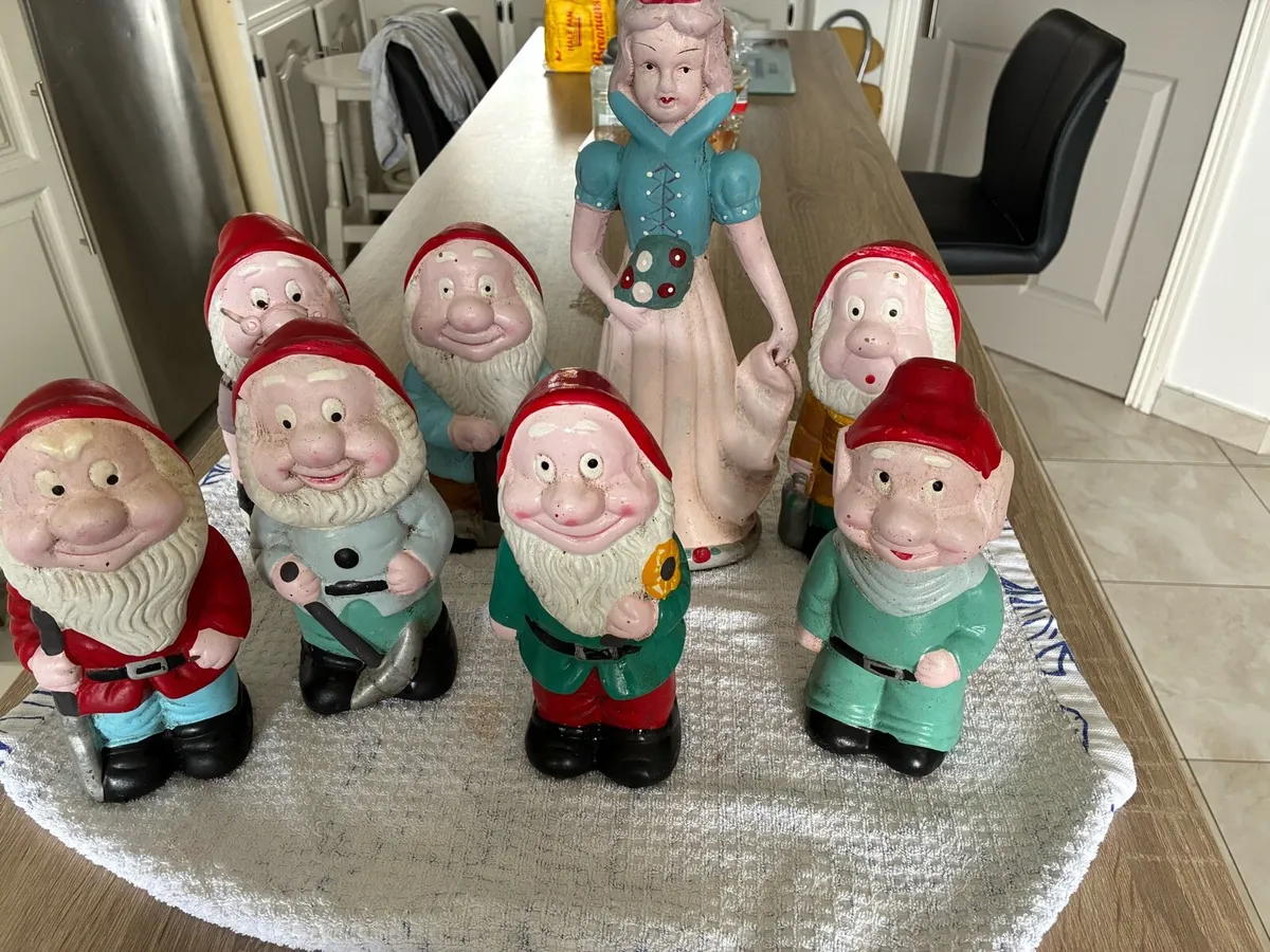 Garden ornaments - Image 2