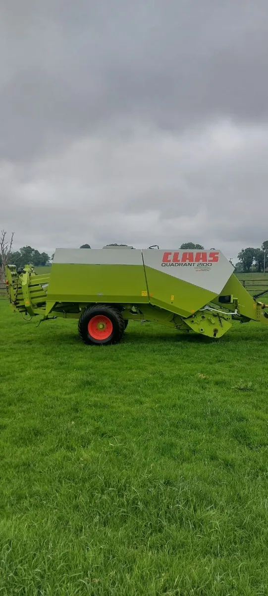 Claas 2100 big square baler - Image 1