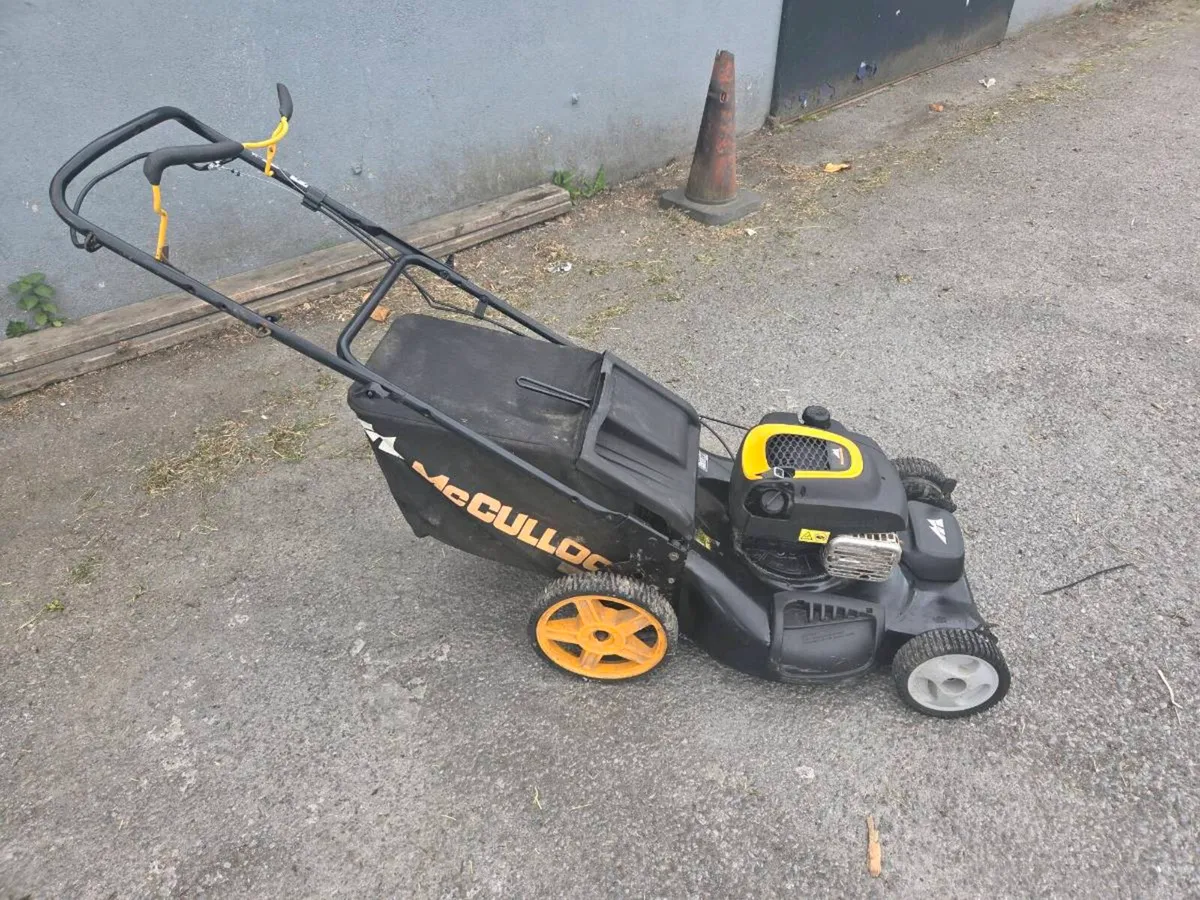 Mc culloch self drive lawnmover - Image 1