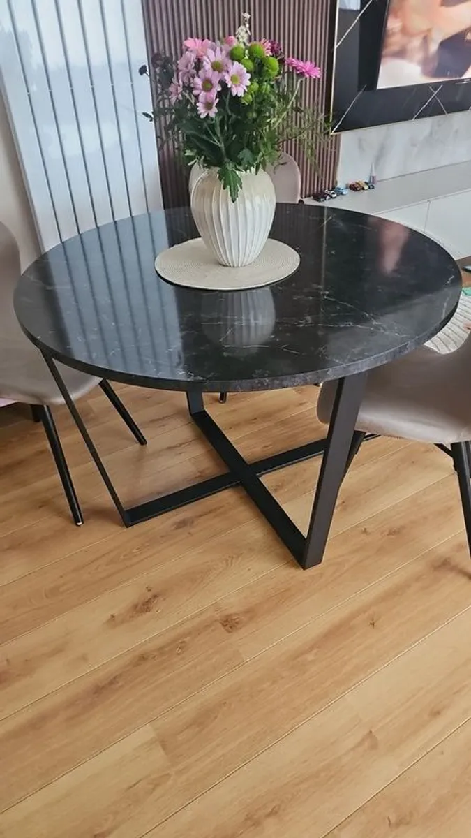 dining table - Image 2