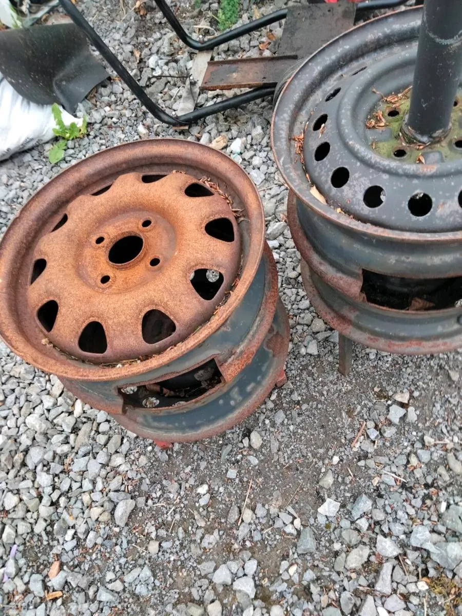 Fire pits - Image 3