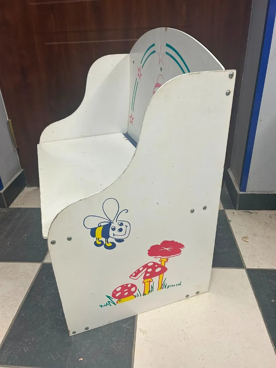 Kids bench/ Toy storage - Image 2