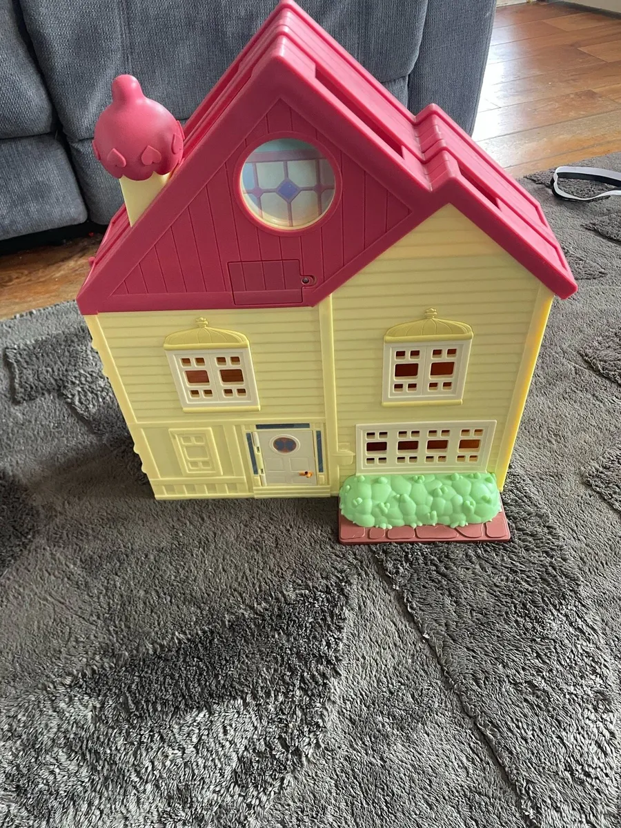 Gabbys doll house and Bluey house - Image 4