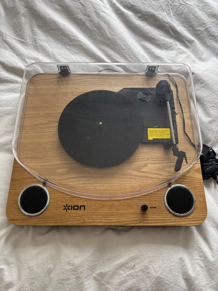 Ion Max LP Vinyl Player For Sale - Image 2