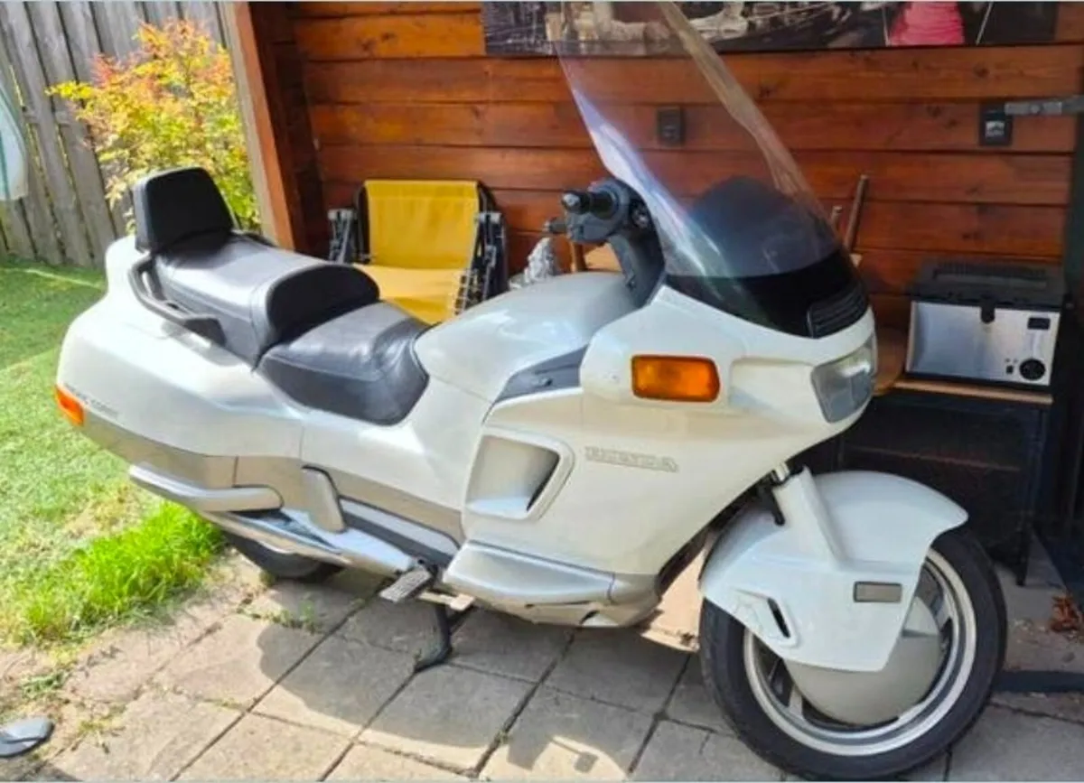 Honda Pacific Coast 1989 - Image 1