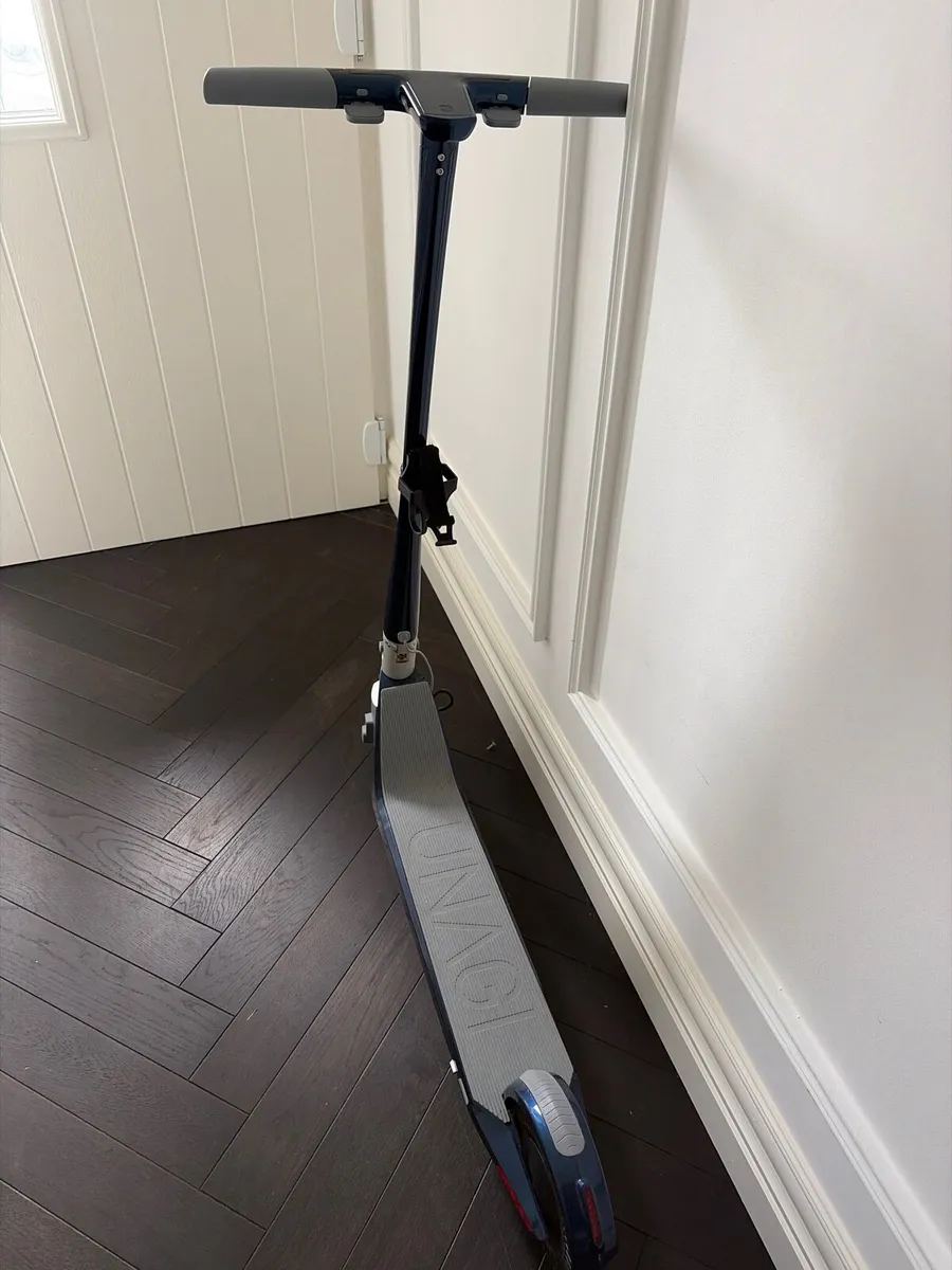 Electric Scooter - 130kg carry capacity - Image 4