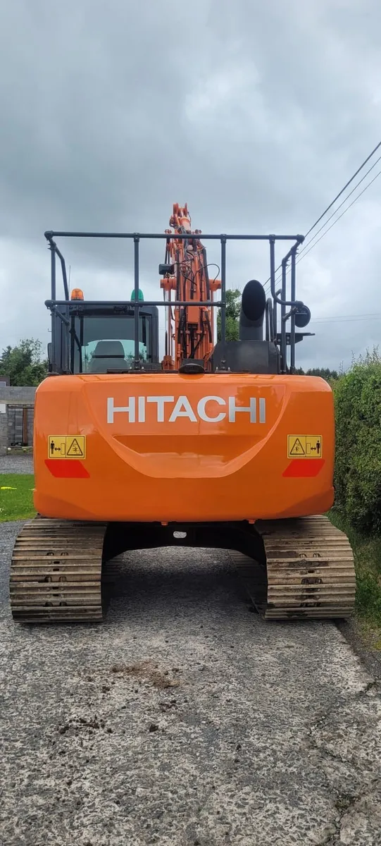 Hitachi 130-6 - Image 2