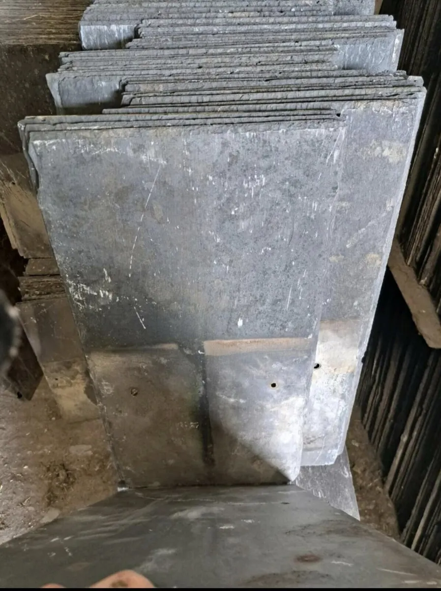 420 qty 24x12 Reclaimed Slates. Minters - Image 2