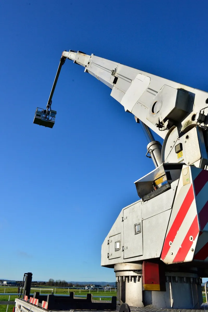 Bronto S34MDT 1996 Cherrypicker - Image 4