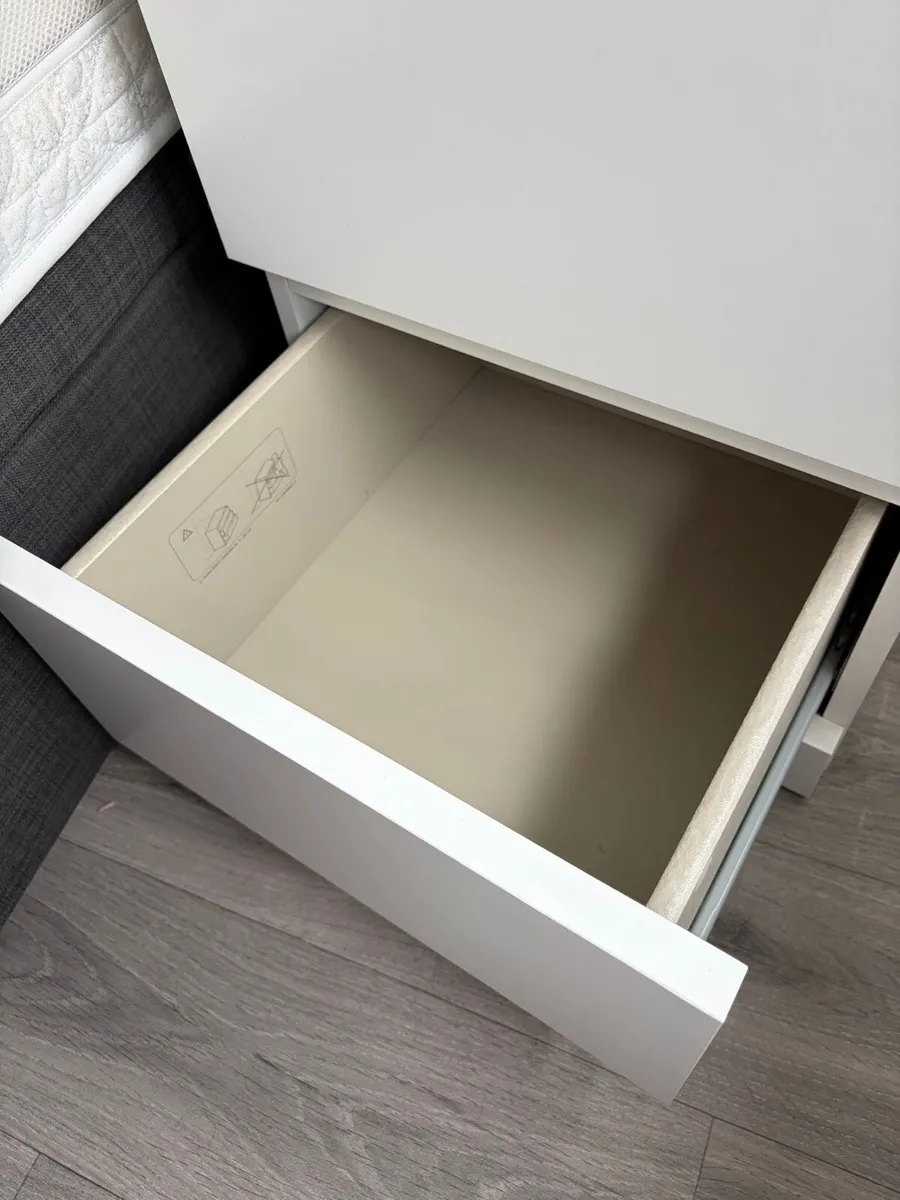 Bedside lockers - Image 2