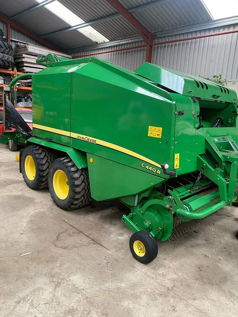 John Deere C440R - Image 1