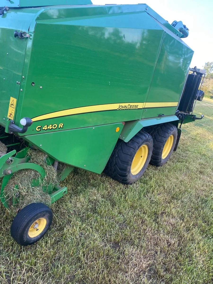 John Deere C440R - Image 2