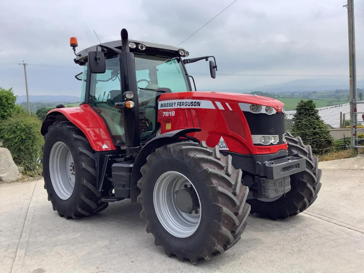 2015 MF 7618 - Image 3