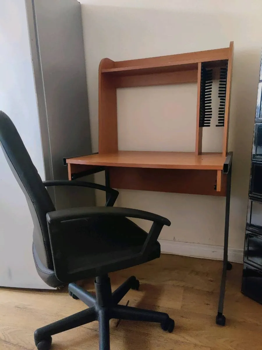 Desk and office chair
