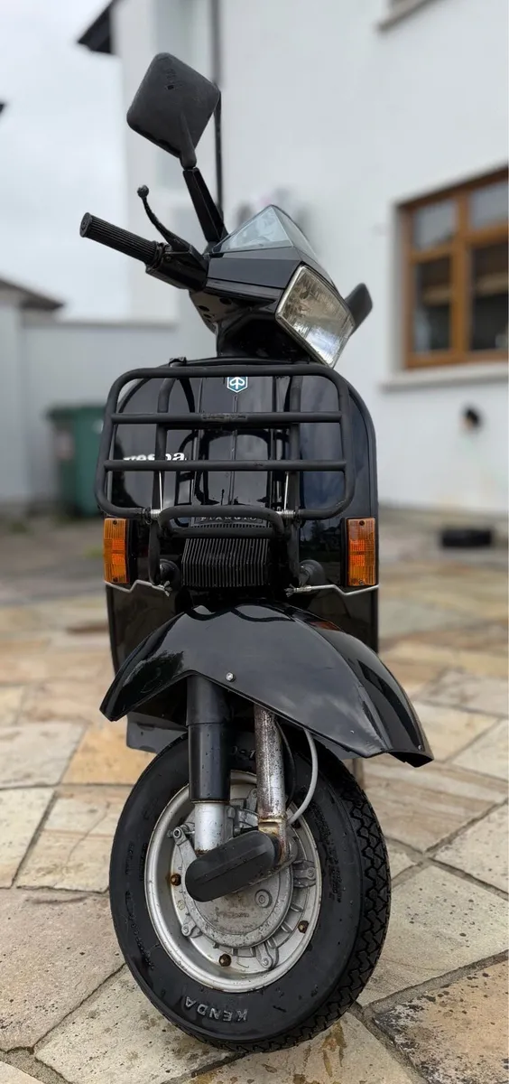 Vespa TX200 - Image 2