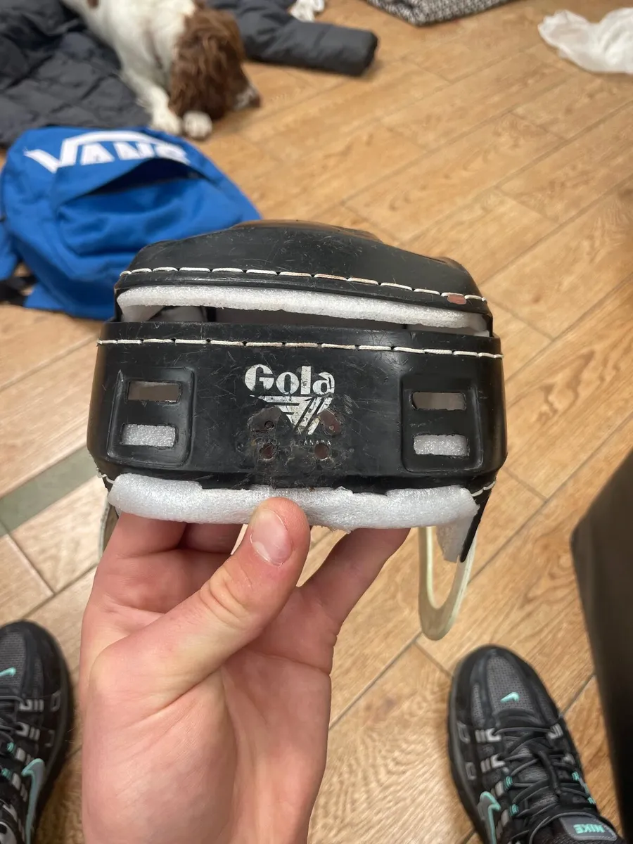 Old style Gola - Image 1