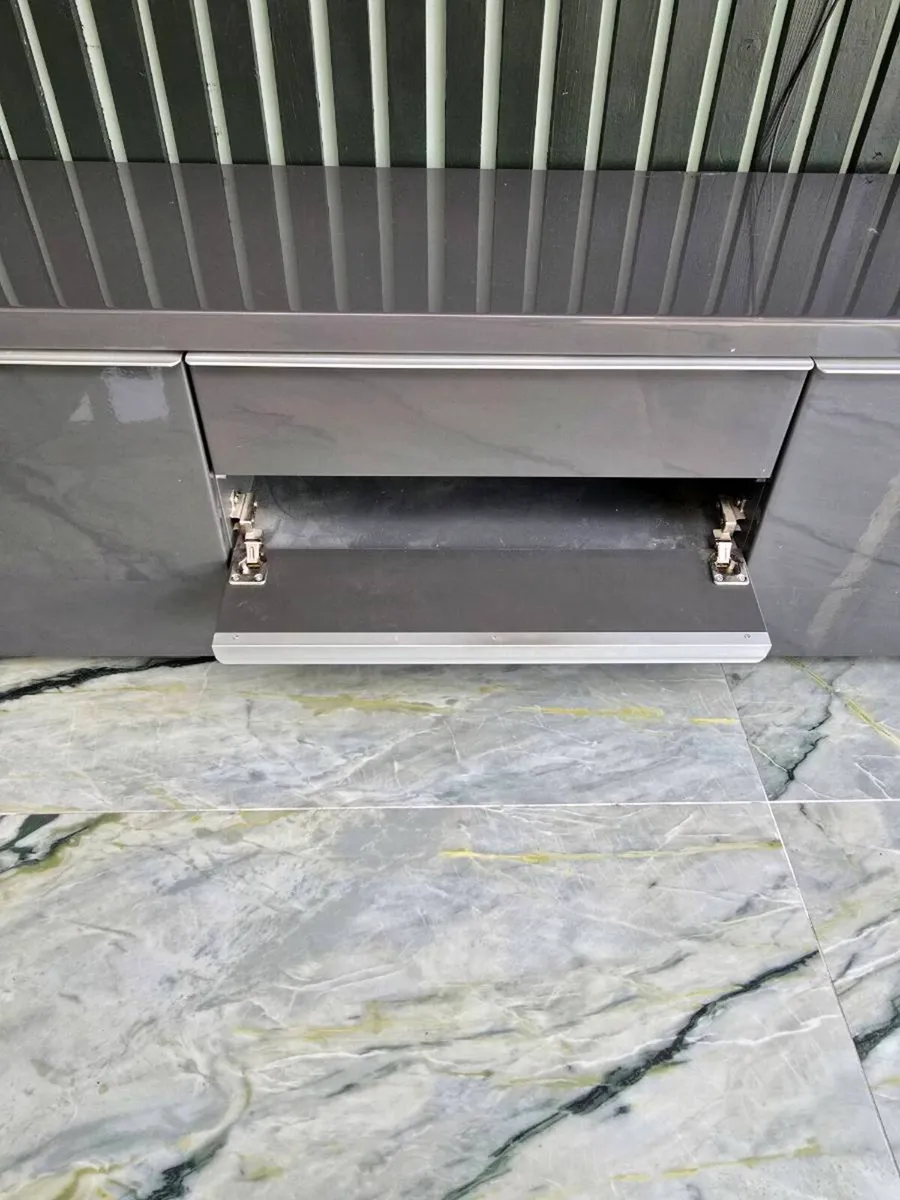 TV UNIT STAND - Image 4